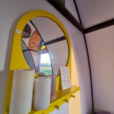 Central Tiny Houses Bucureşti Eksteriør bilde