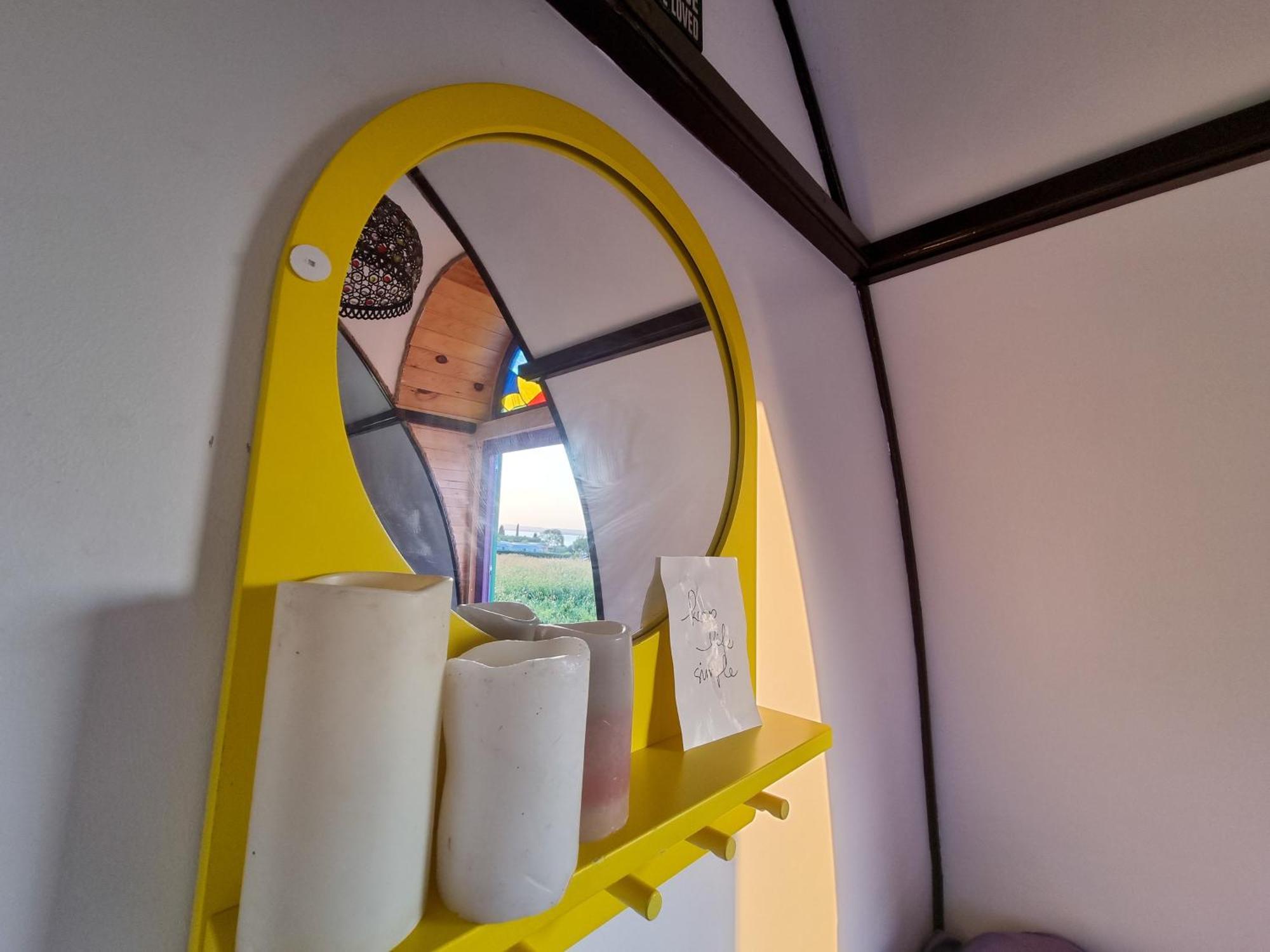 Central Tiny Houses Bucureşti Eksteriør bilde