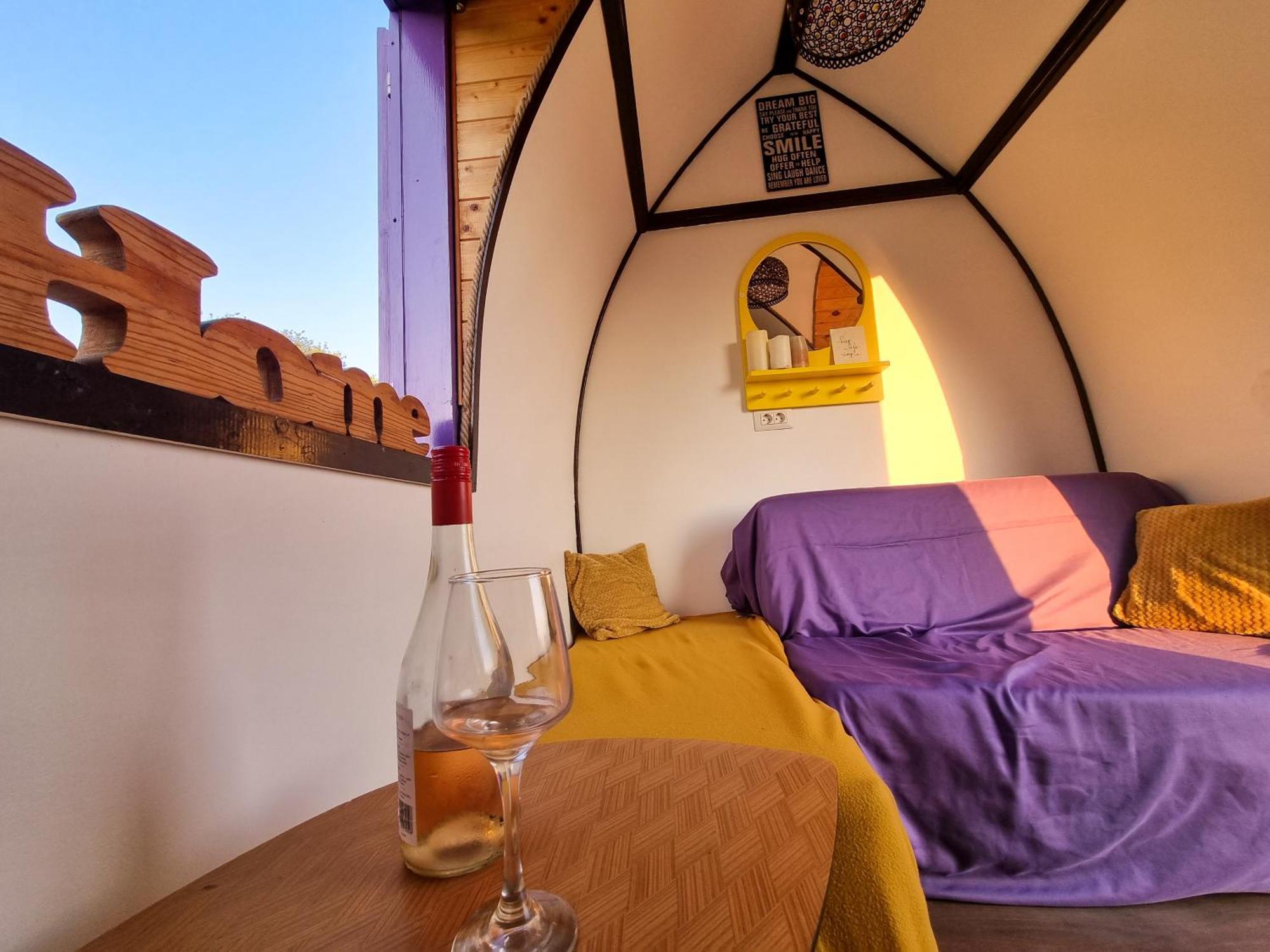 Central Tiny Houses Bucureşti Eksteriør bilde