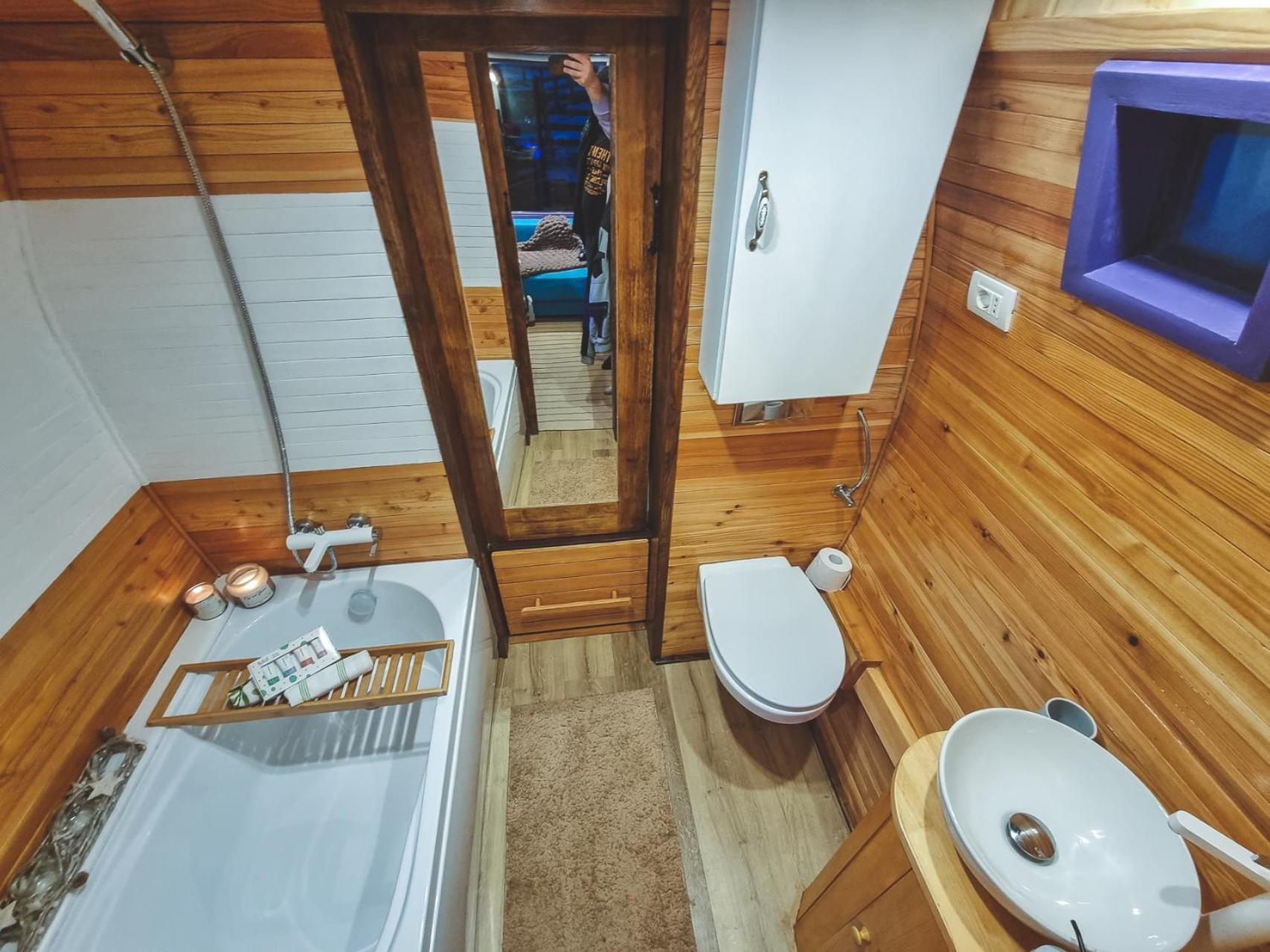 Central Tiny Houses Bucureşti Eksteriør bilde